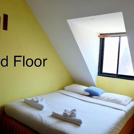 Kaneng Guesthouse หัวหิน ภายนอก รูปภาพ