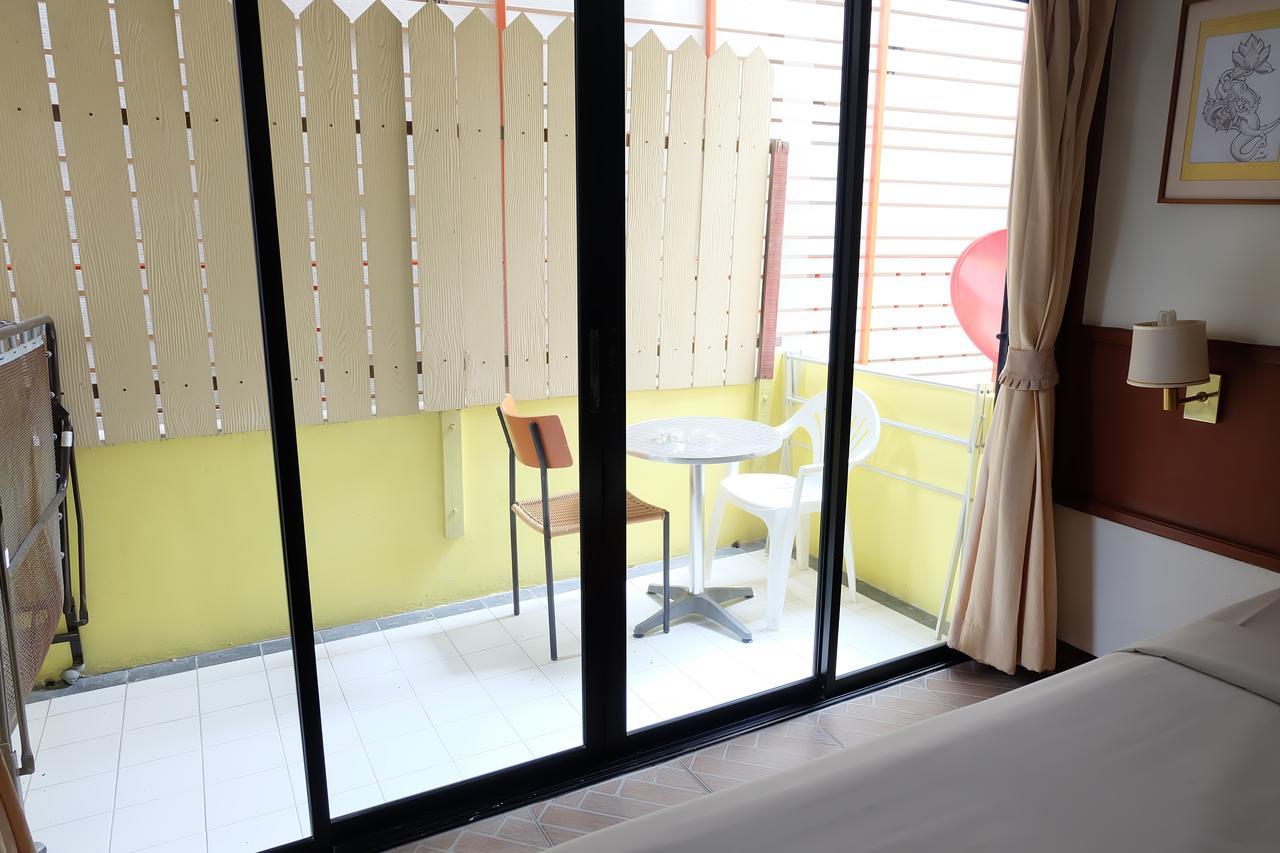 Kaneng Guesthouse หัวหิน ภายนอก รูปภาพ
