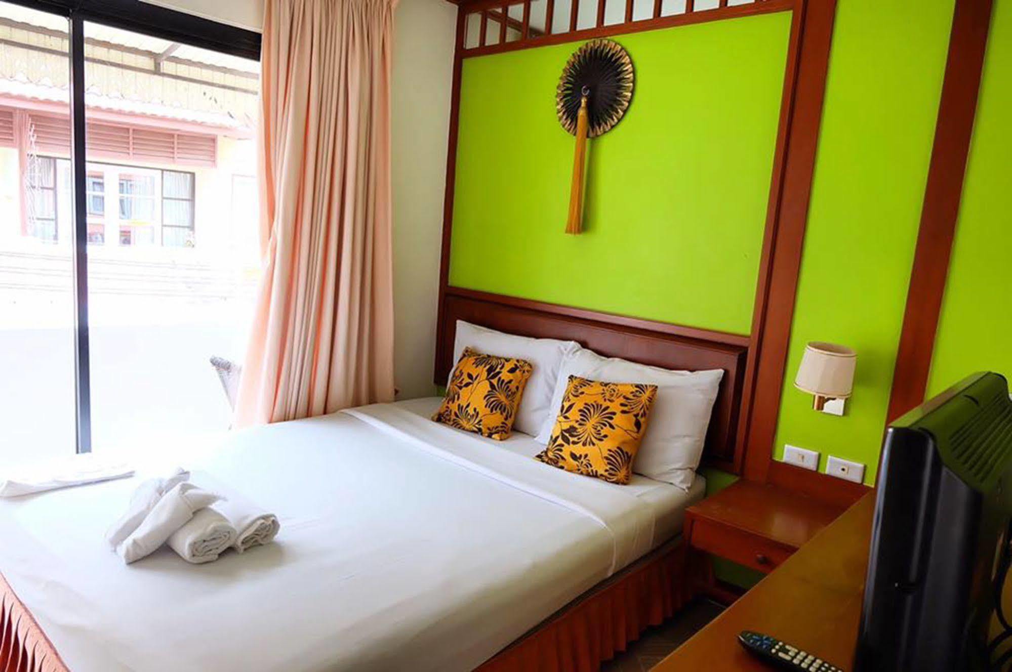 Kaneng Guesthouse หัวหิน ภายนอก รูปภาพ