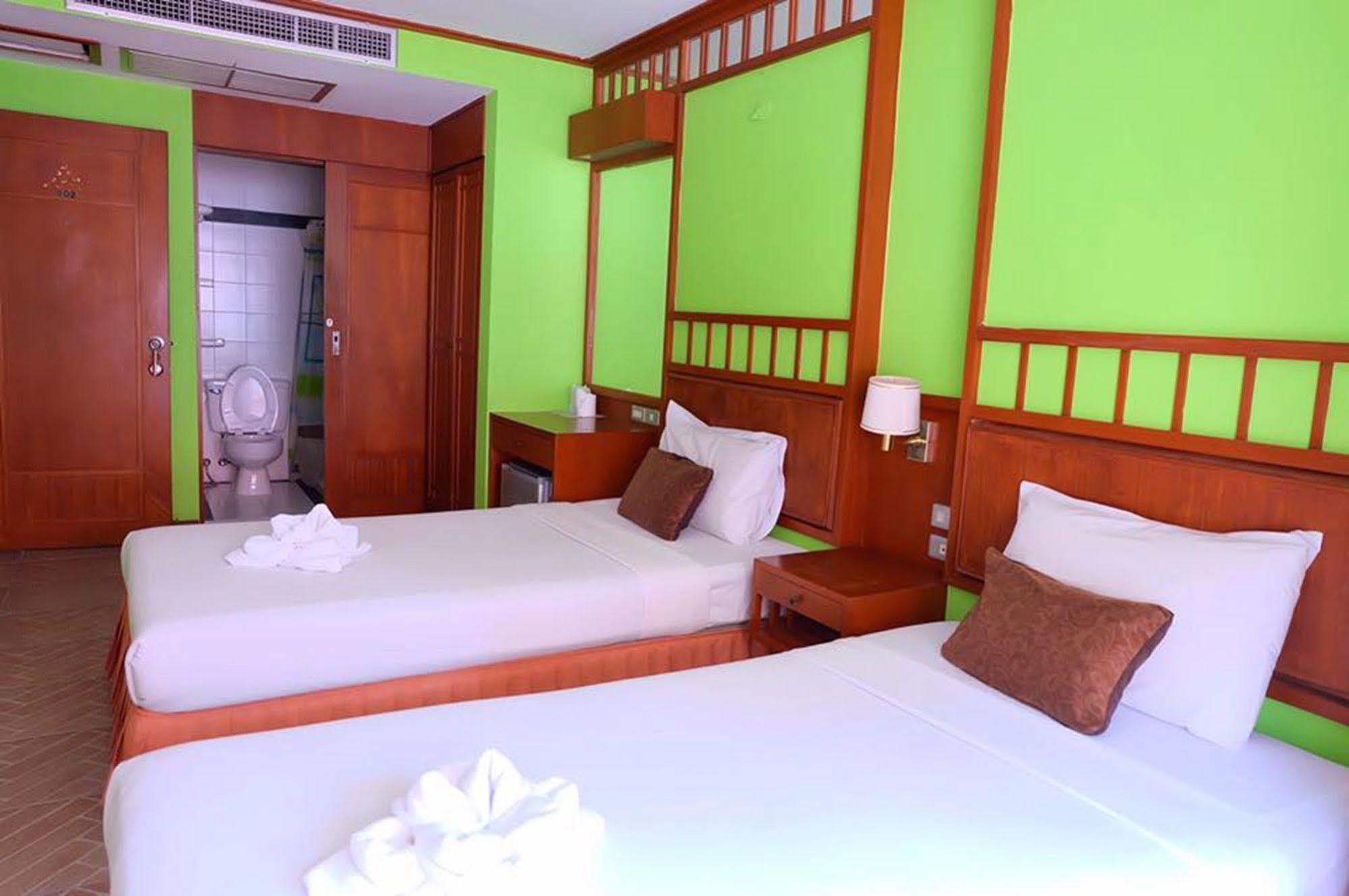 Kaneng Guesthouse หัวหิน ภายนอก รูปภาพ
