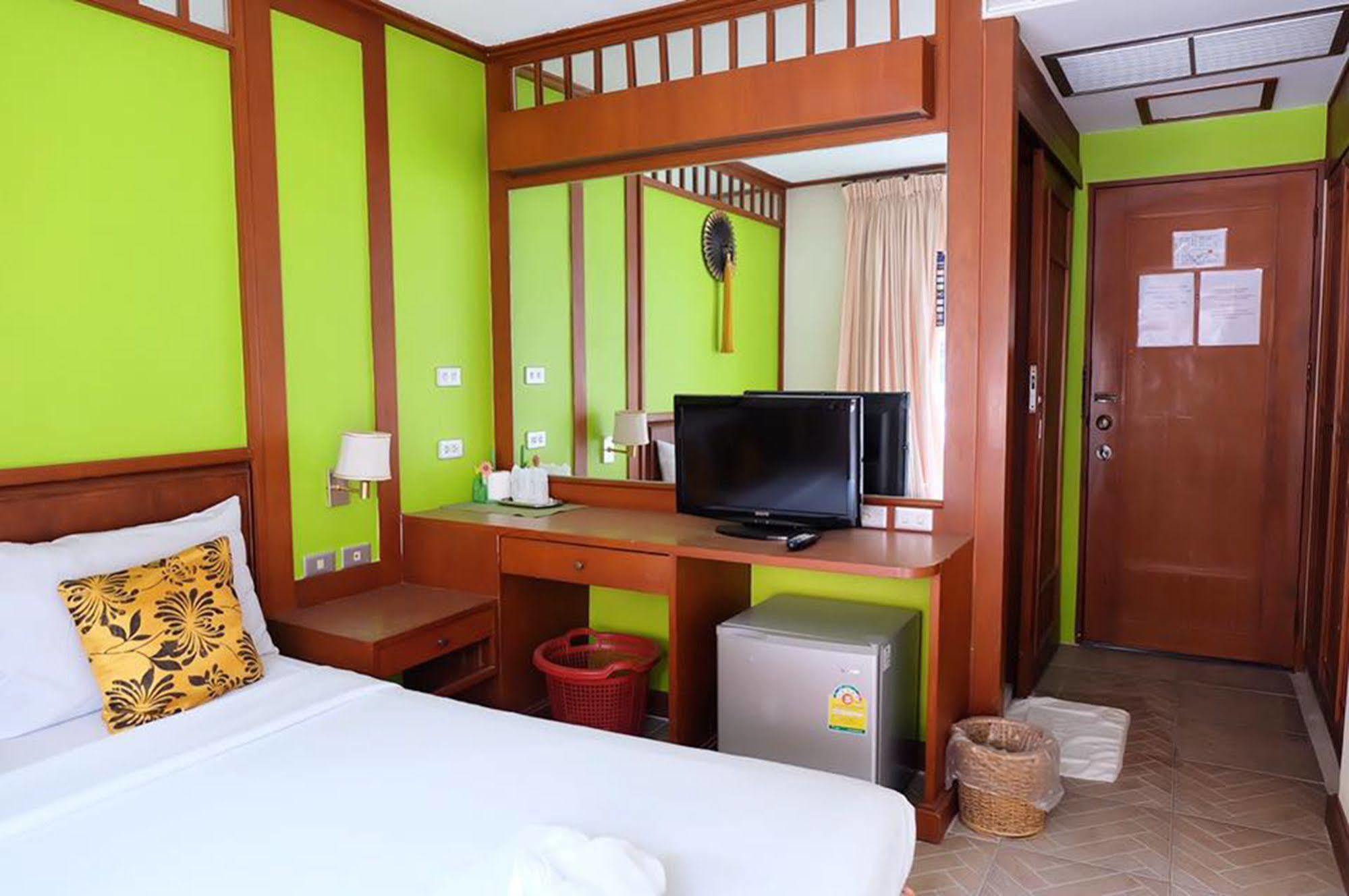Kaneng Guesthouse หัวหิน ภายนอก รูปภาพ