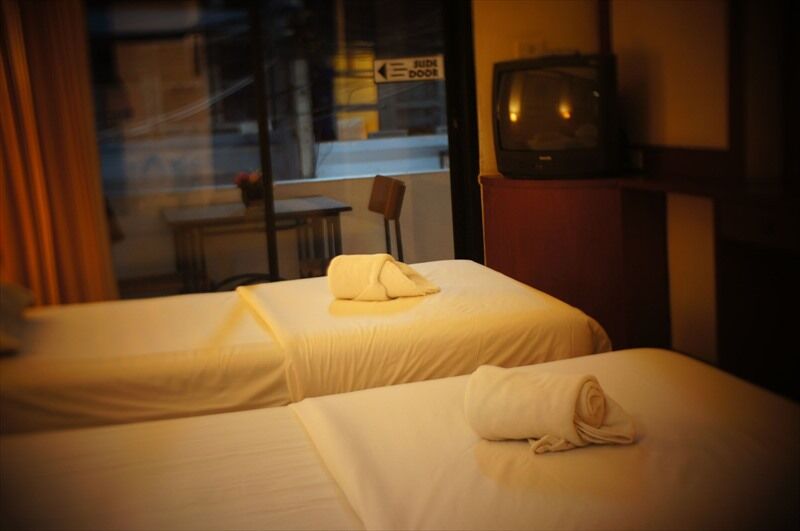 Kaneng Guesthouse หัวหิน ภายนอก รูปภาพ